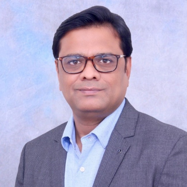 ANUJ MISHRA pic